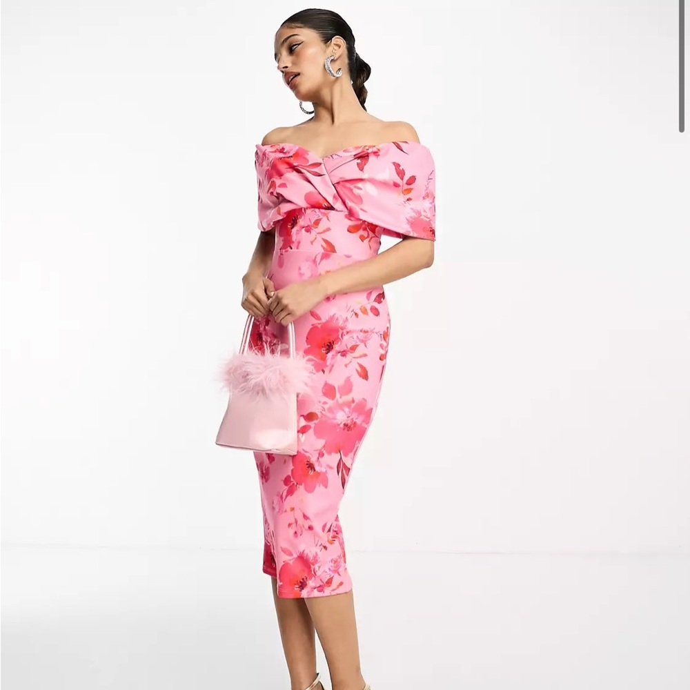 NWT True Violet Folded Off Shoulder Floral Midi Dress
